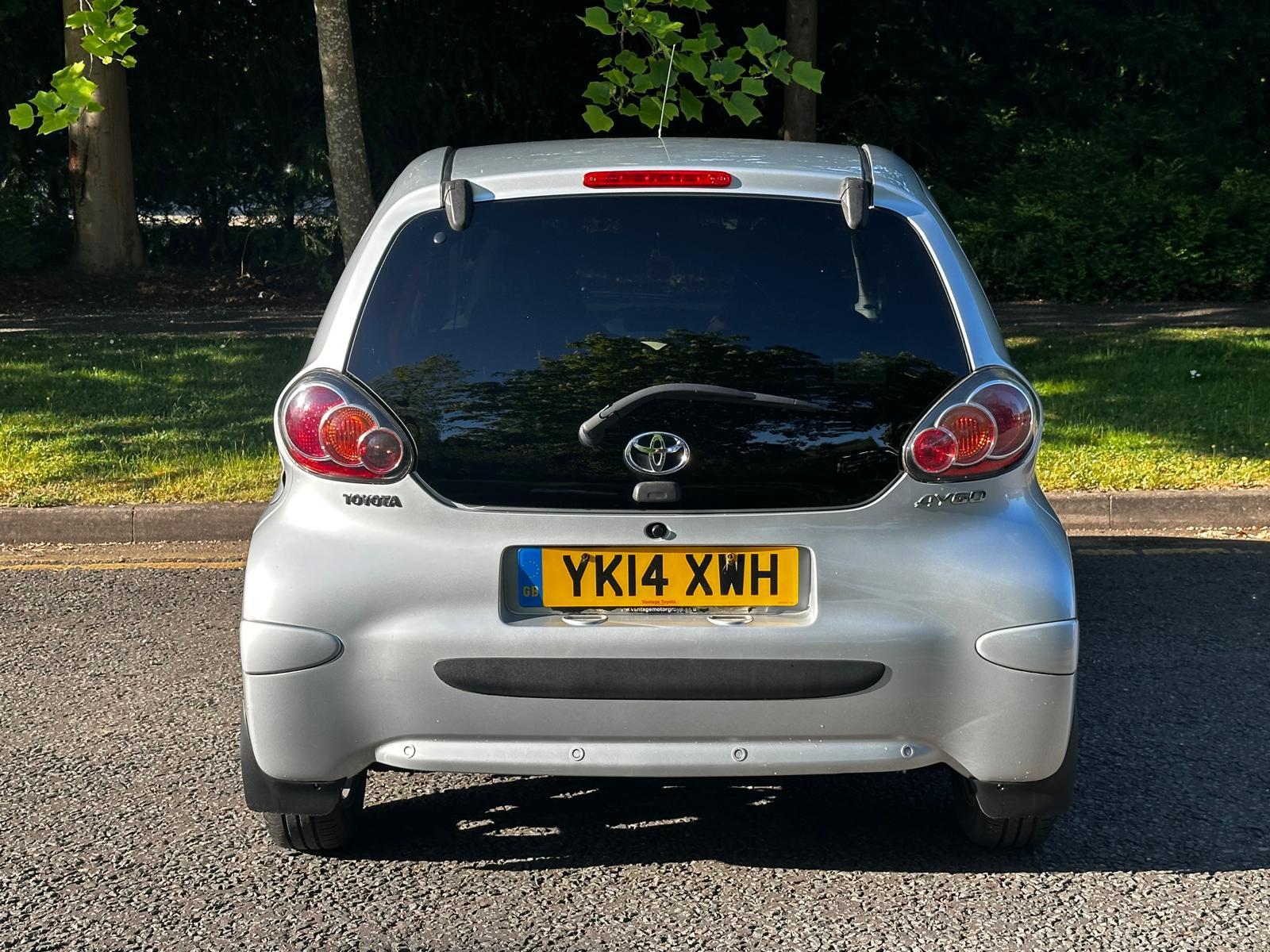 Toyota AYGO 1.0 VVT-i Mode Hatchback 5dr Petrol MultiMode Euro 5 (AC) (68 ps)
