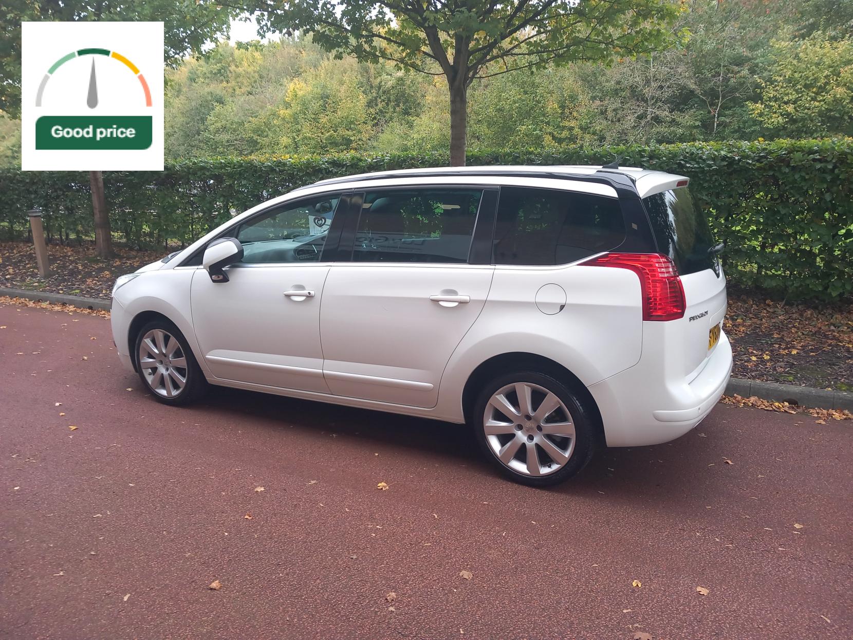 Peugeot 5008 1.6 e-HDi Allure MPV 5dr Diesel EGC Euro 5 (s/s) (115 ps)