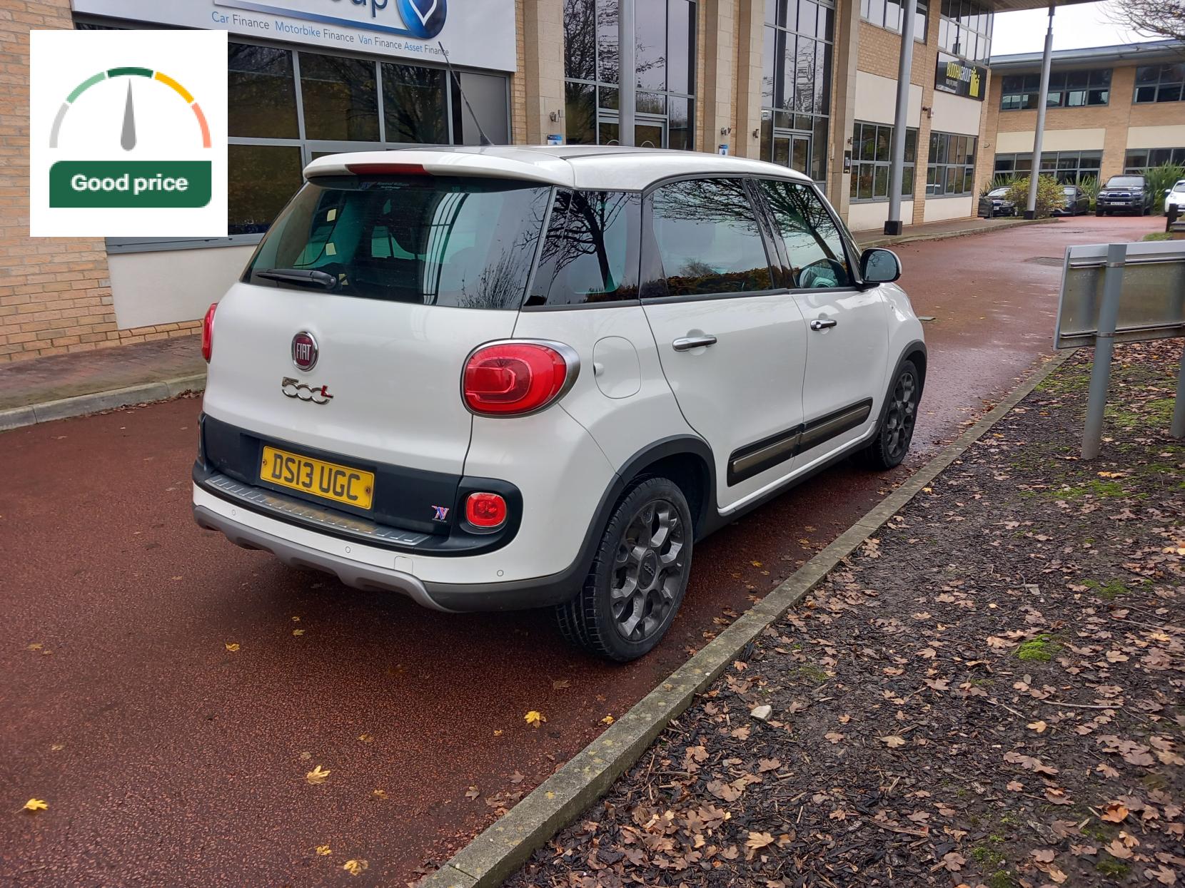 Fiat 500L 1.6 MultiJet Trekking MPV 5dr Diesel Manual Euro 5 (s/s) (105 bhp)