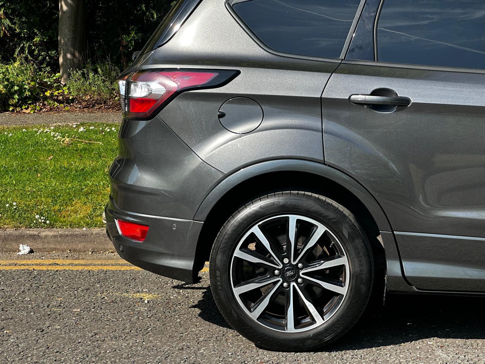 Ford Kuga 1.5 TDCi ST-Line SUV 5dr Diesel Manual Euro 6 (s/s) (120 ps)